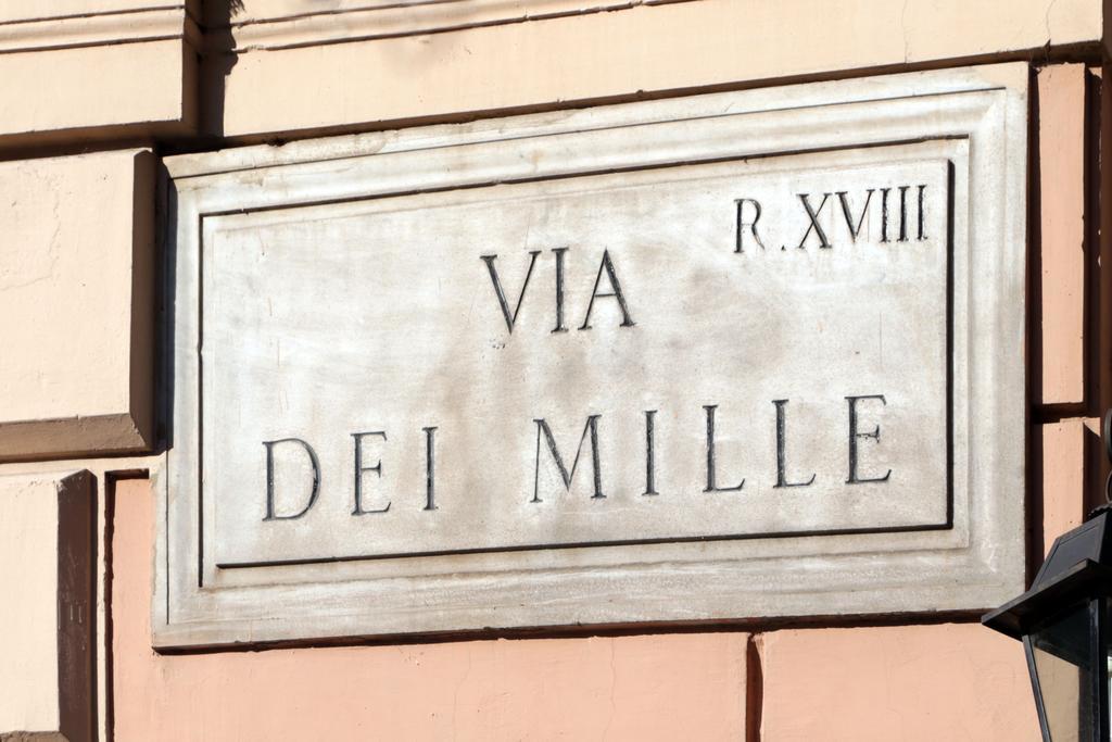 Hotel Dei Mille Рим Екстериор снимка